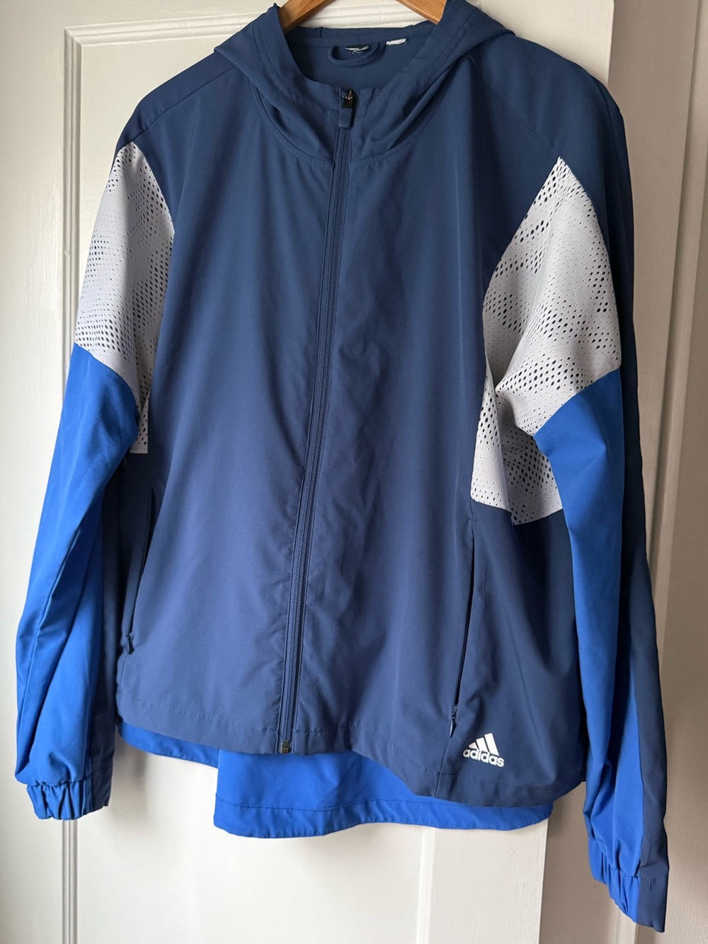 adidas Women’s Blue & White Hooded Windbreaker Jacket Size XL
